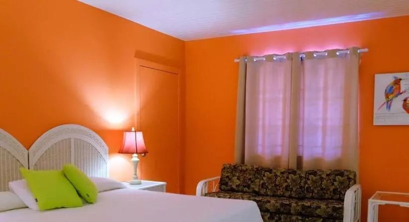 هتل Aruba Quality Apartments & Suites