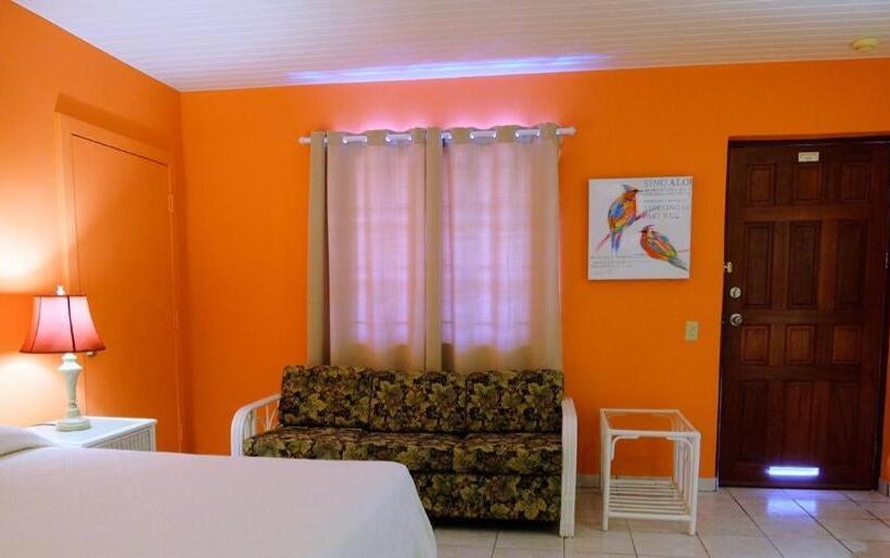 هتل Aruba Quality Apartments & Suites