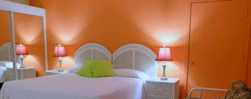 هتل Aruba Quality Apartments & Suites