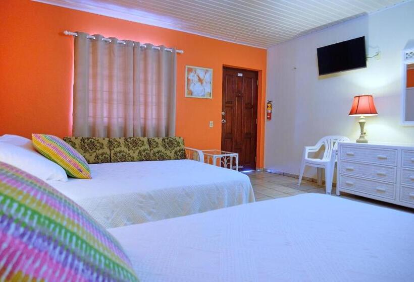 هتل Aruba Quality Apartments & Suites