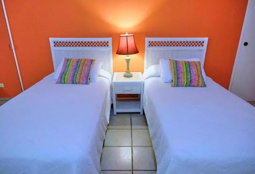 هتل Aruba Quality Apartments & Suites