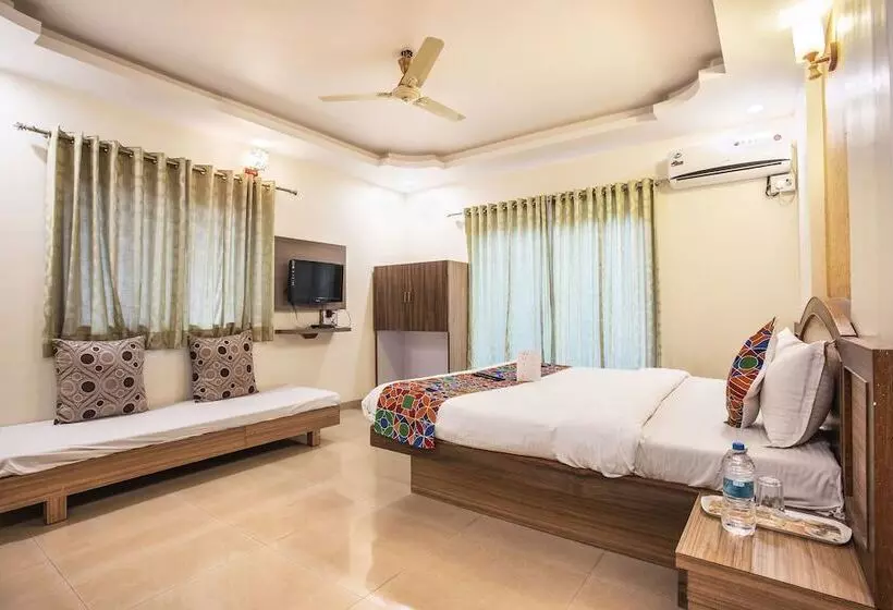 ホテル Fabexpress Sagar Villa