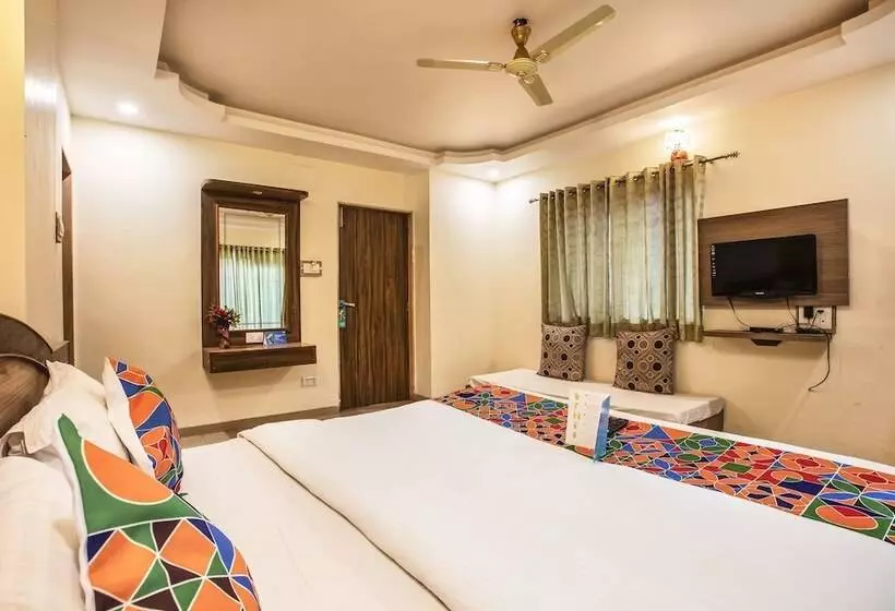 ホテル Fabexpress Sagar Villa