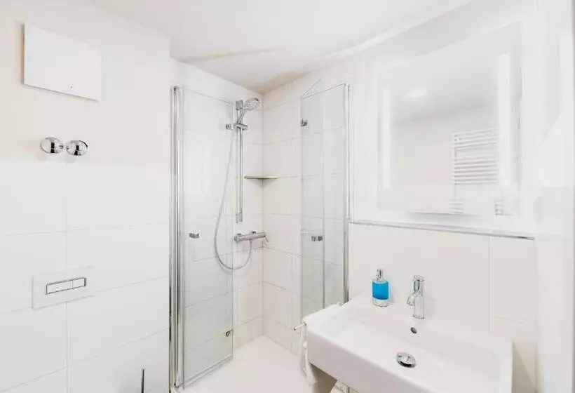 Hotelli Villa Bodeblick