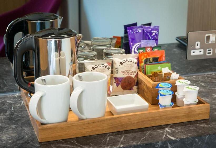 هتل West Court  Jesus College