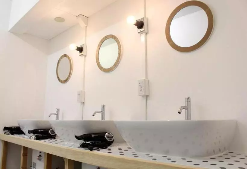 Majatalo Iruka Hostel