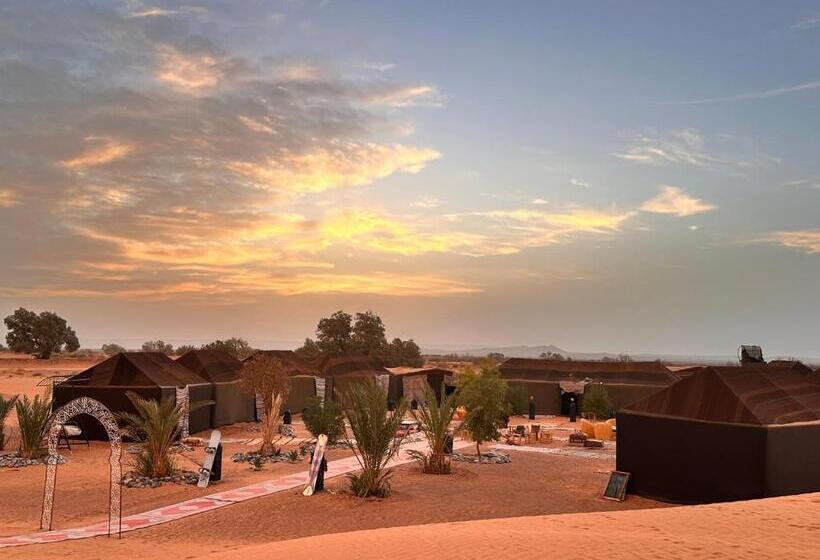 مبيت وإفطار Sahara Wellness Camp