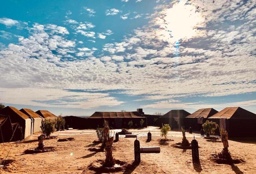 مبيت وإفطار Sahara Wellness Camp