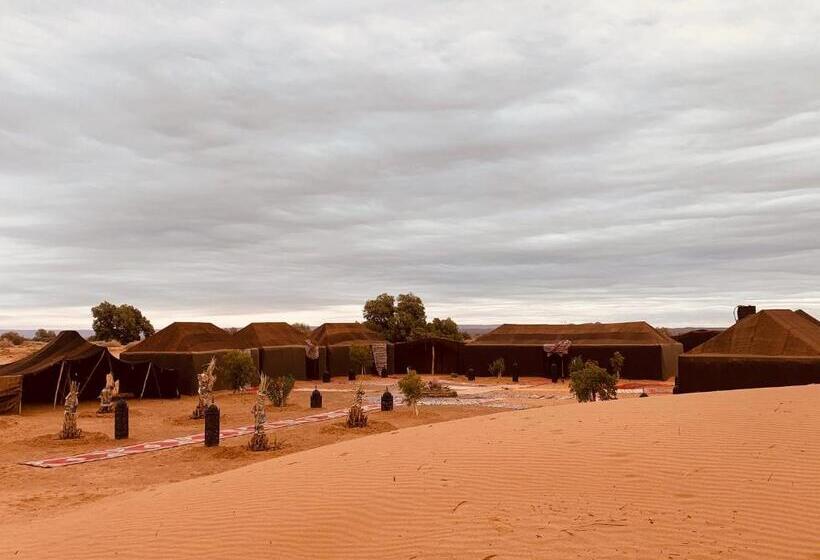 مبيت وإفطار Sahara Wellness Camp