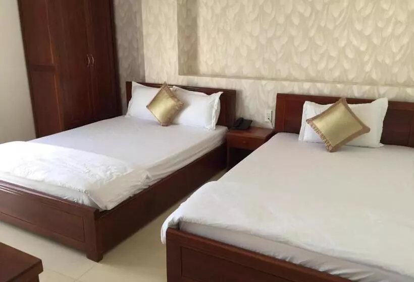 هتل Khách Sạn Trâm Anh