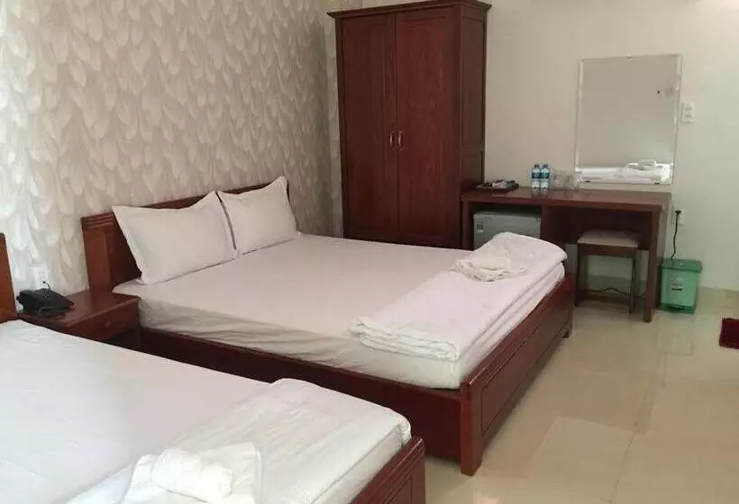 هتل Khách Sạn Trâm Anh