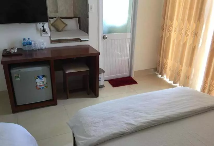 هتل Khách Sạn Trâm Anh