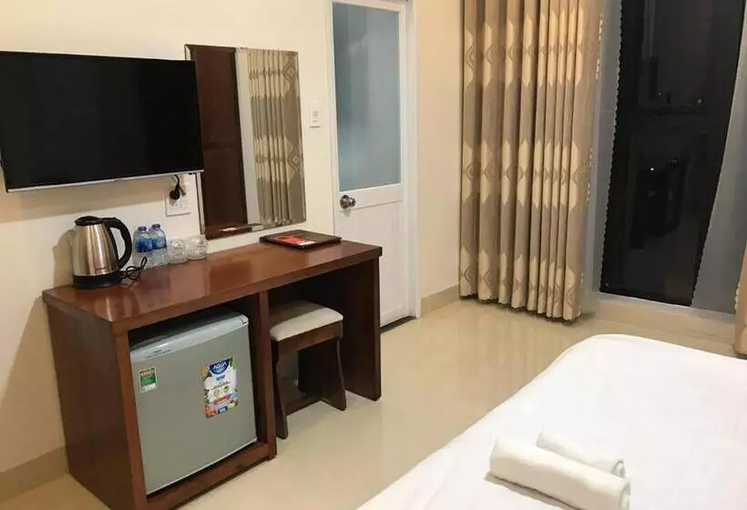 هتل Khách Sạn Trâm Anh