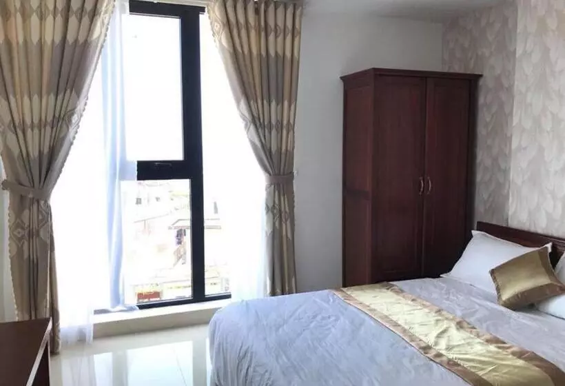 هتل Khách Sạn Trâm Anh