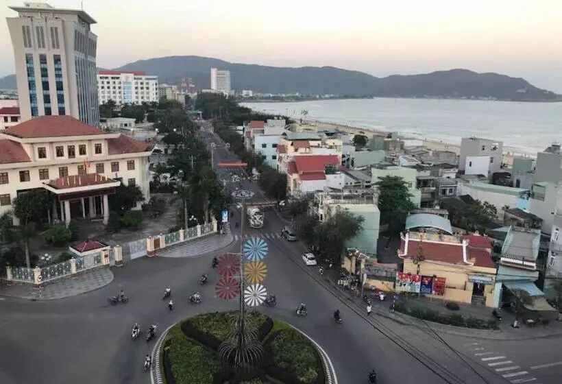 هتل Khách Sạn Trâm Anh