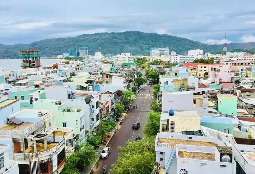 هتل Khách Sạn Trâm Anh