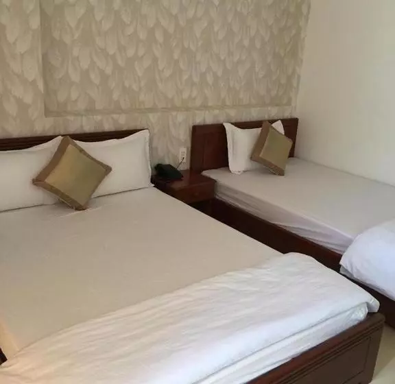 هتل Khách Sạn Trâm Anh