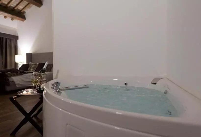 Hotelli Residenza Palazzo Fortuna   Boutique
