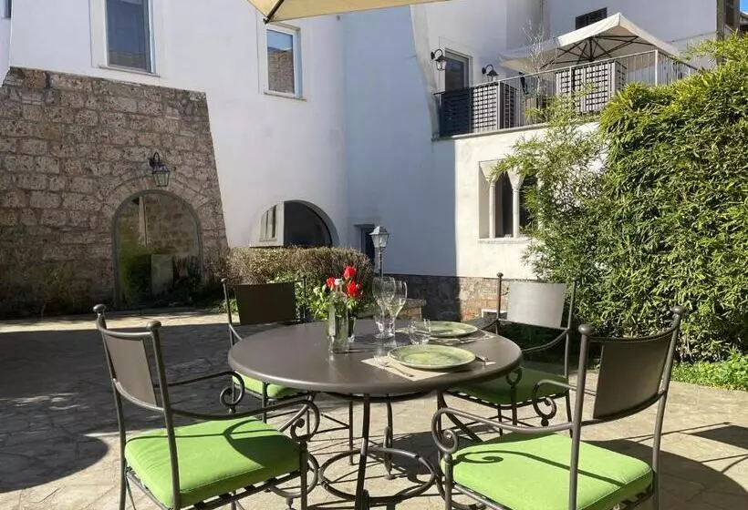 Hotelli Residenza Palazzo Fortuna   Boutique