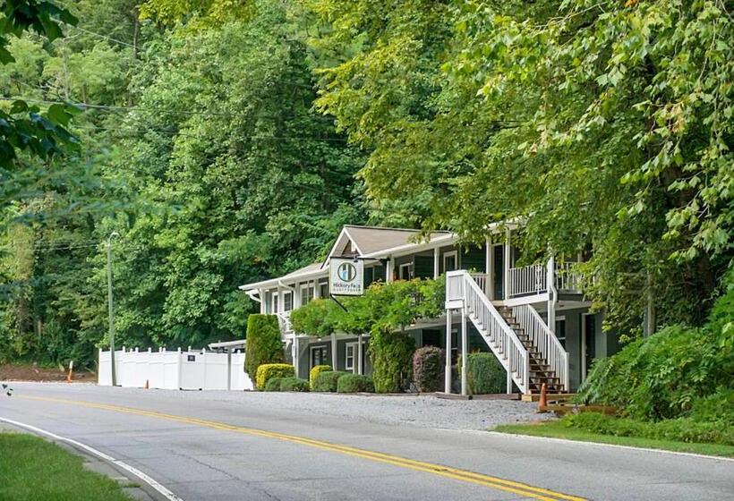 מוטל Hickory Falls Inn