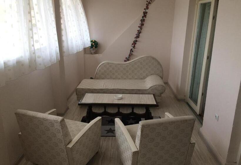 پانسیون Apartman Melody