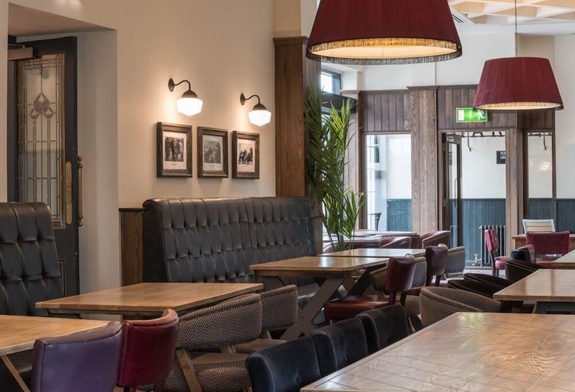 The Old Borough Hotel   Wetherspoon