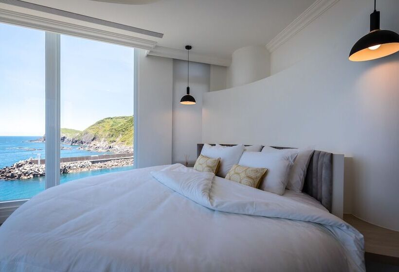 هاستل Brighthouse