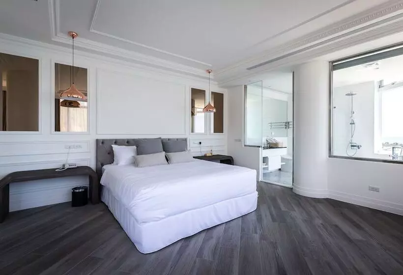 هاستل Brighthouse