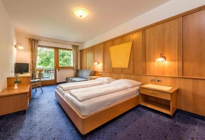 ホテル Birkenbrunn