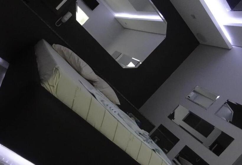 هتل Delirio Moteis Pousada