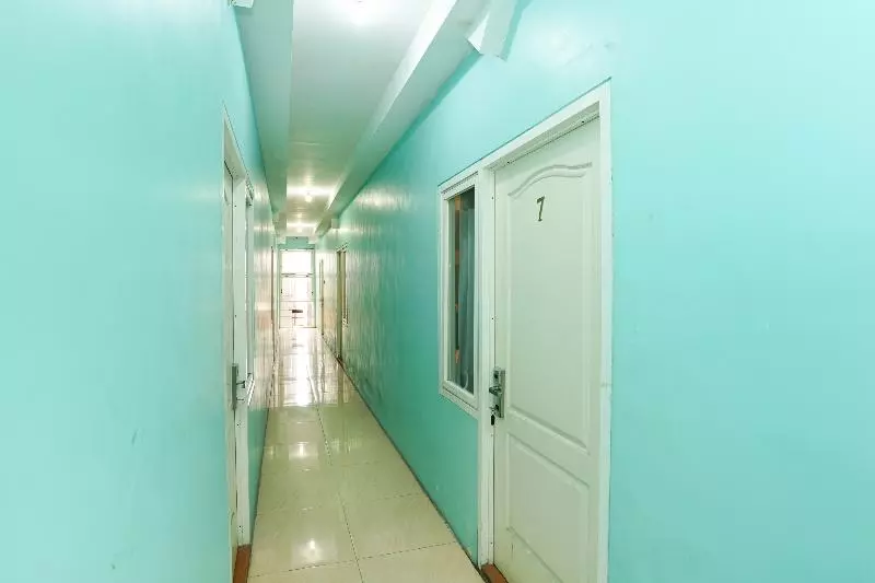 Hotelli Oyo 425 Mojokerto Residence