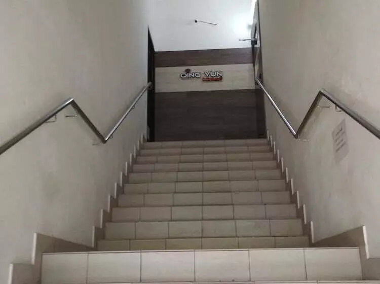 پانسیون Qing Yun Resthouse Gadong Branch