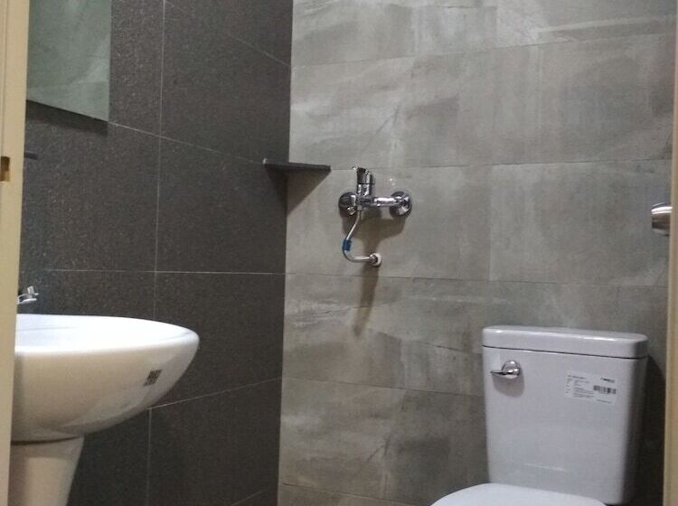 پانسیون Qing Yun Resthouse Gadong Branch