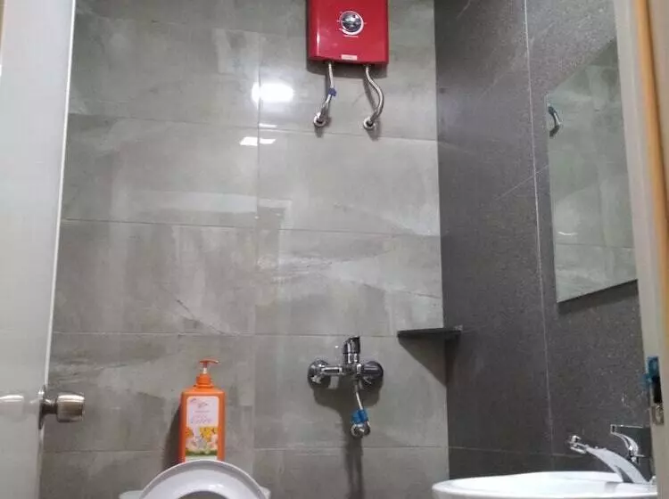 پانسیون Qing Yun Resthouse Gadong Branch