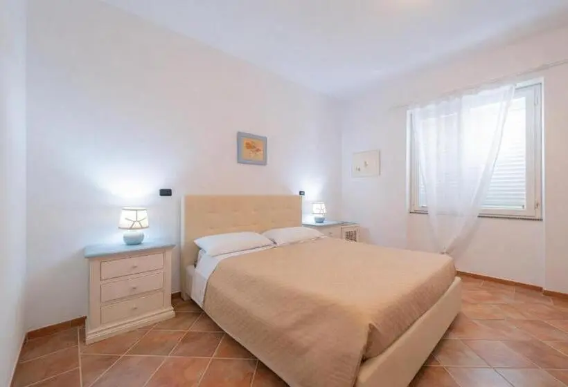 ホテル Hotiday Villa Porto Rotondo
