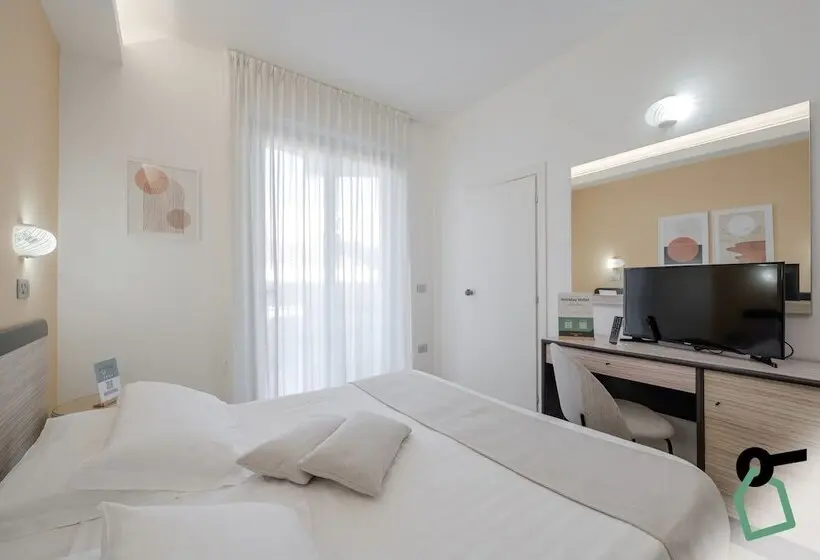 ホテル Hotiday Room Collection   Giulianova