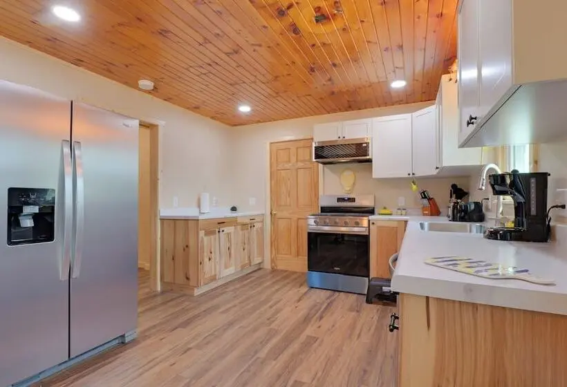 Lake Access & Private Dock: Brand New Minong Home