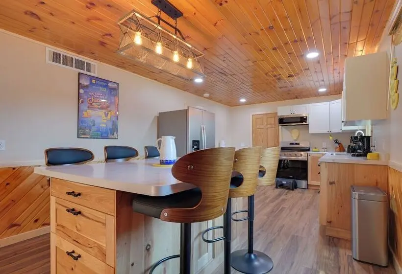 Lake Access & Private Dock: Brand New Minong Home