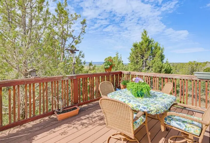 Quiet Porch & Deck! Dog Friendly Home Near Durango