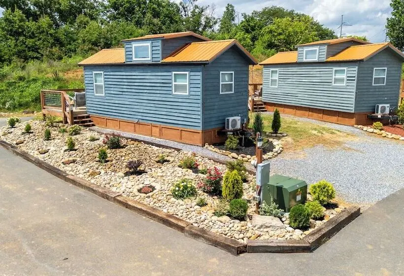 Tiny Home Village Near Dollywood