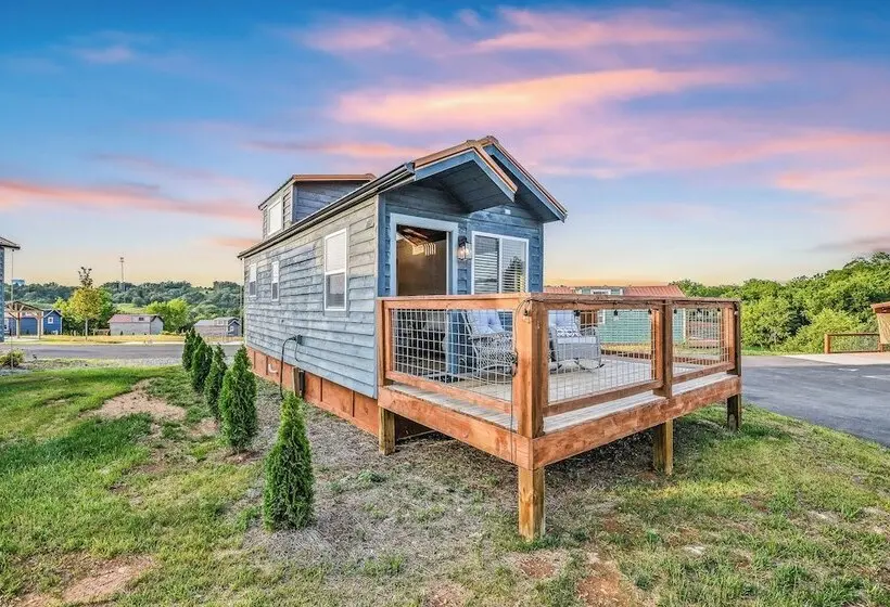 Tiny Home Village Near Dollywood