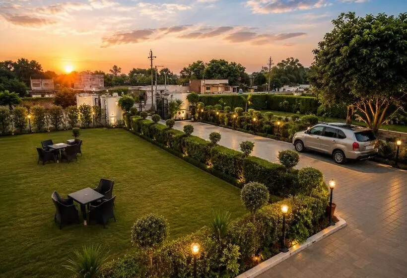 Hotelli Vrindavan Sultanpur