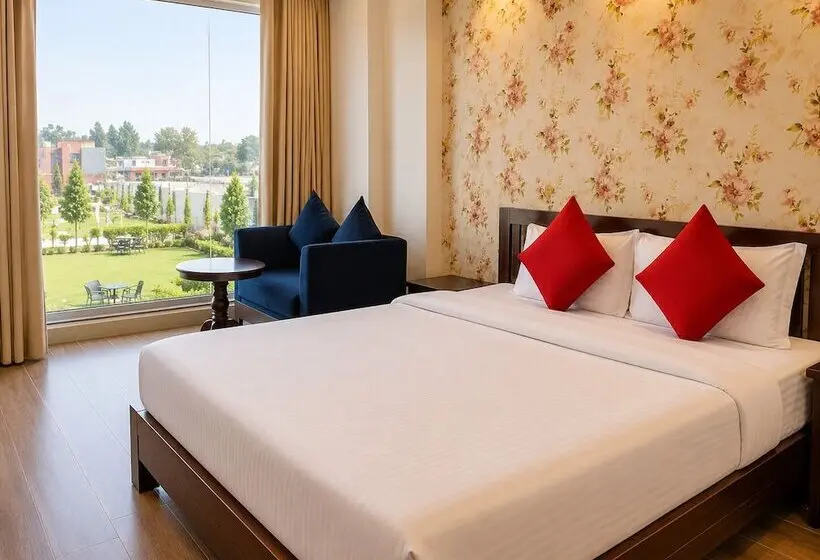 Hotelli Vrindavan Sultanpur