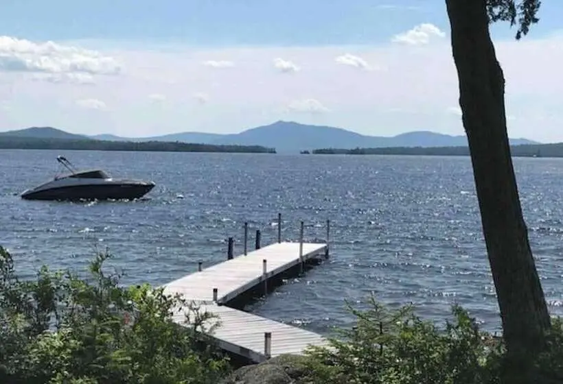 Lakefront Home With Private Dock, Mooring, Pebble Beach, Grill, & Firepit