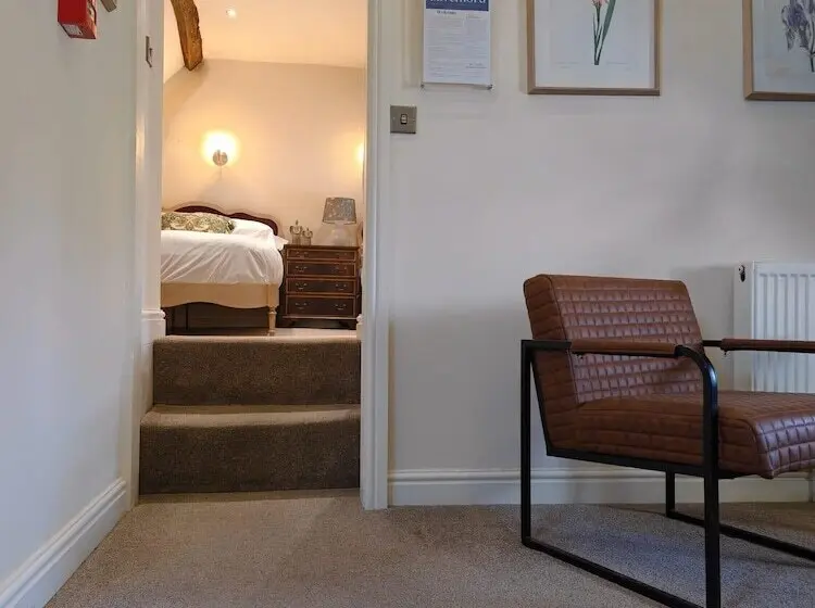 Majatalo Cotswold Cottage Guest House