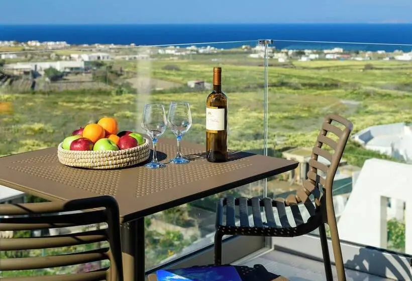 Majatalo Eteo Santorini Luxury Suites