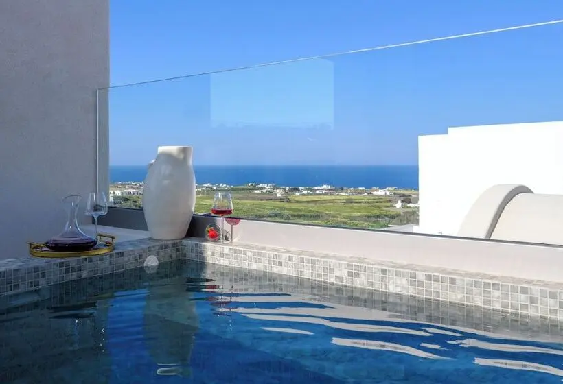 Majatalo Eteo Santorini Luxury Suites