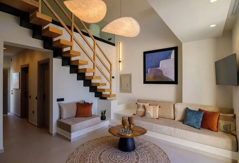 Majatalo Eteo Santorini Luxury Suites