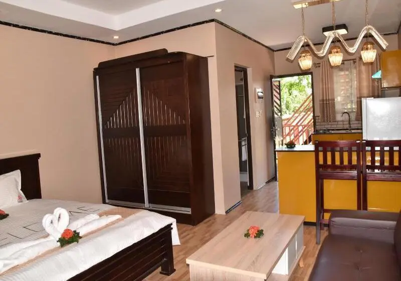 Hotelli Al-minhaj Apartments