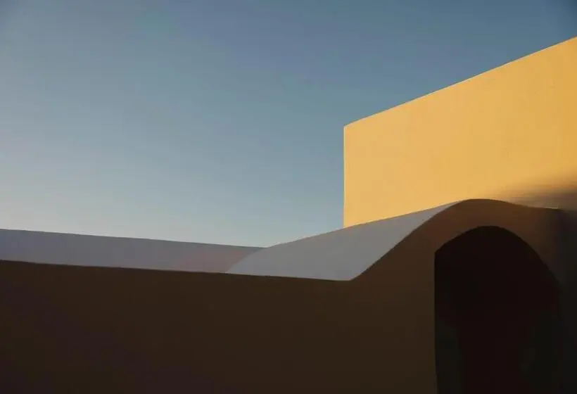 ホテル Neema Maison Finikia Santorini